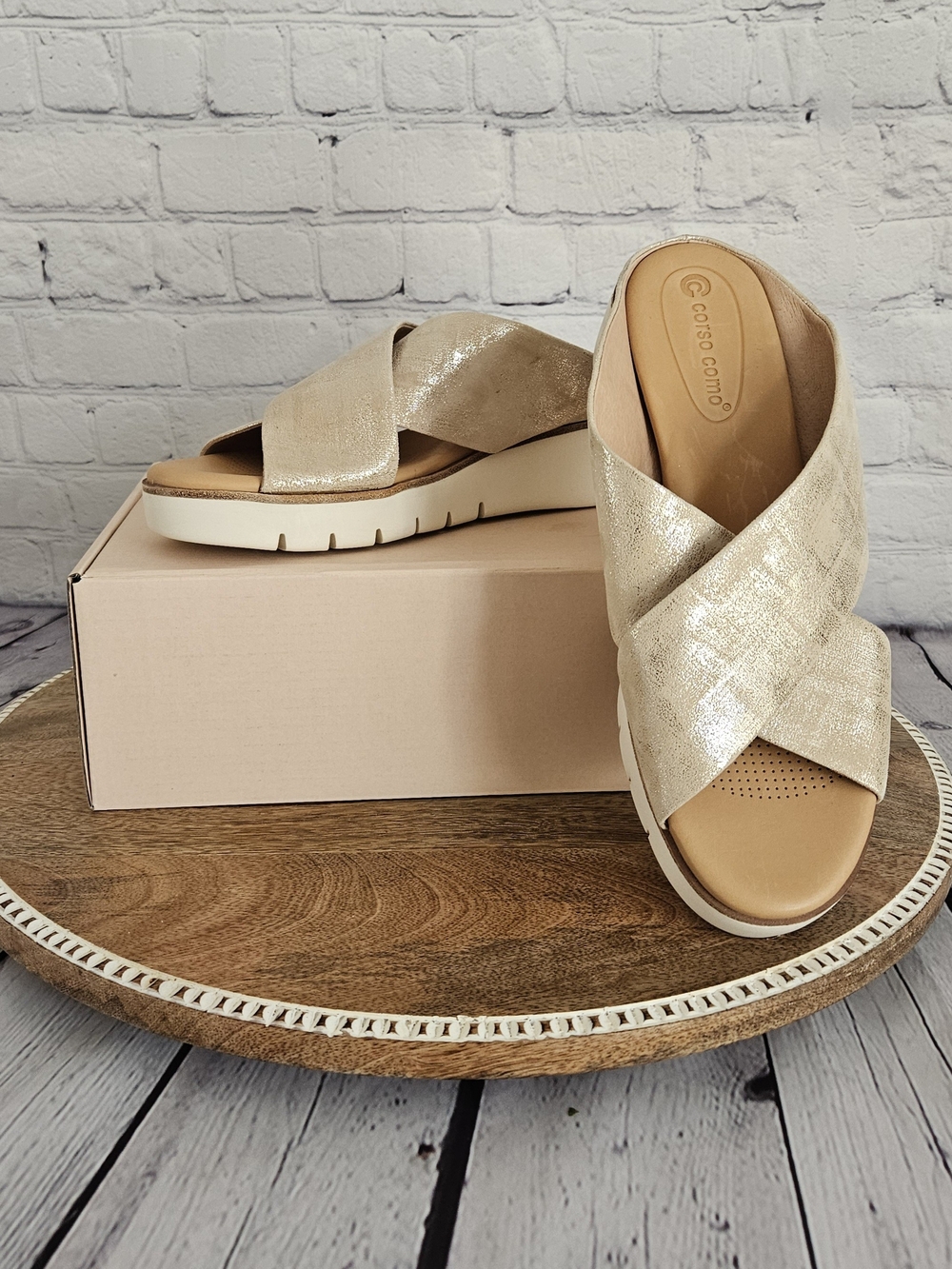 Corso Como Leather Metallic Gold Cross-Band Slide Sandals